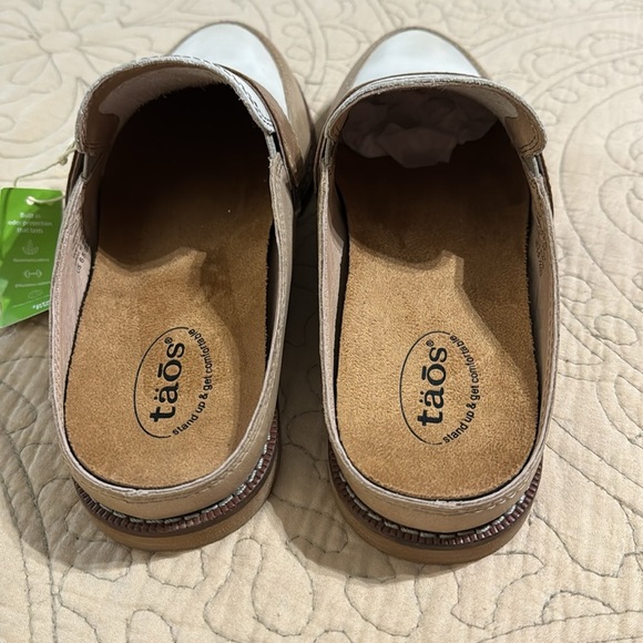 Taos Footwear NWOB Women’s Royal Slip On Mule - Picture 5 of 10